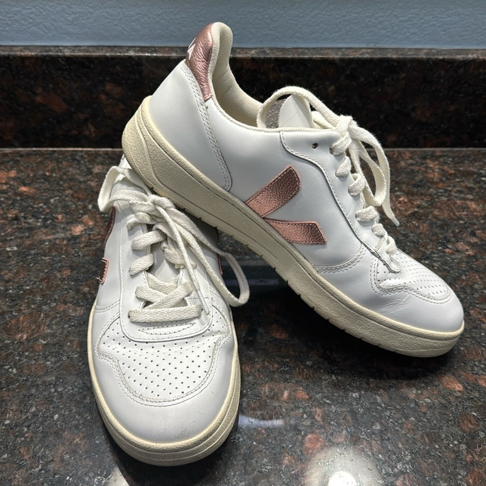 Veja Shoes
